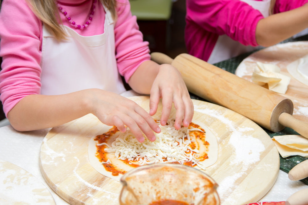 It’s Pizza Time! Order Your Pizza Making Kit from The Cookie Cups